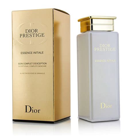 christian dior essence.